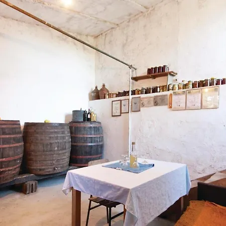 Amazing In With Kitchen 度假居 Barban